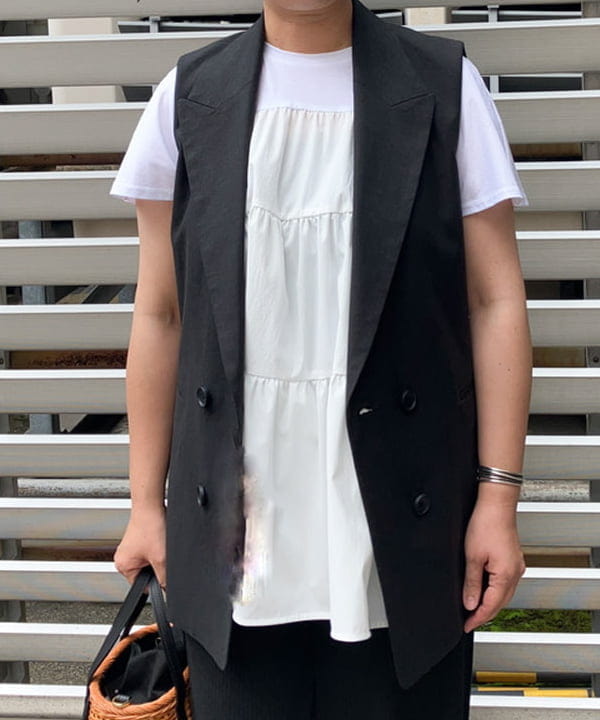 藤井 裕実子さんの「BEAMS WOMEN｜コンビ ティアード プルオーバー」を使ったコーディネート