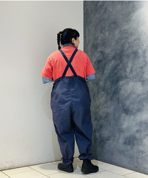 佐藤 歩さんの「BEAMS WOMEN｜WAREHOUSE & CO. &times; BEAMS BOY / 別注 ステンシル リバーシブル Tシャツ」を使ったコーディネート