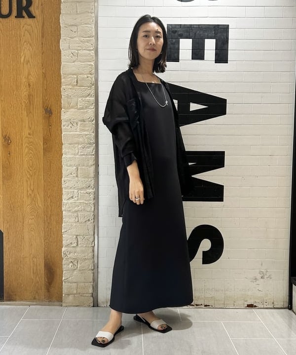 川口 恵さんの「BEAMS WOMEN｜REMME / バック ストラップ サンダル」を使ったコーディネート