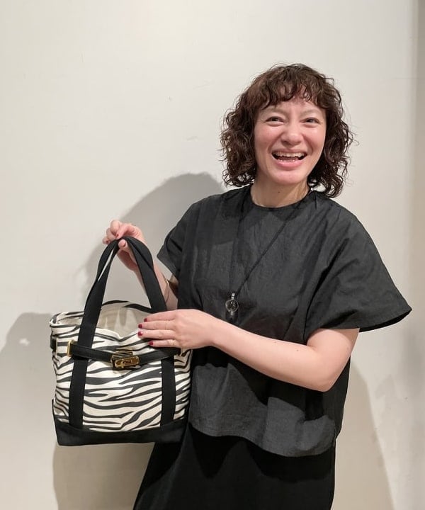 IZUMI MAYUMIさんの「BEAMS WOMEN｜」を使ったコーディネート