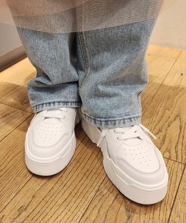 saori KATOさんの「BEAMS WOMEN｜リボン バッグ」を使ったコーディネート