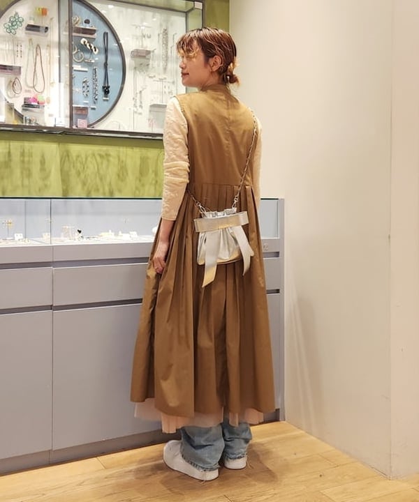 saori KATOさんの「BEAMS WOMEN｜リボン バッグ」を使ったコーディネート