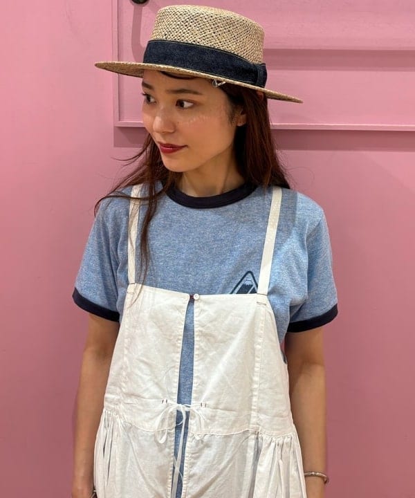 佐々木 南美さんの「BEAMS WOMEN｜SILK ROAD BAZAAR / MUSICIAN オーナメント 2」を使ったコーディネート