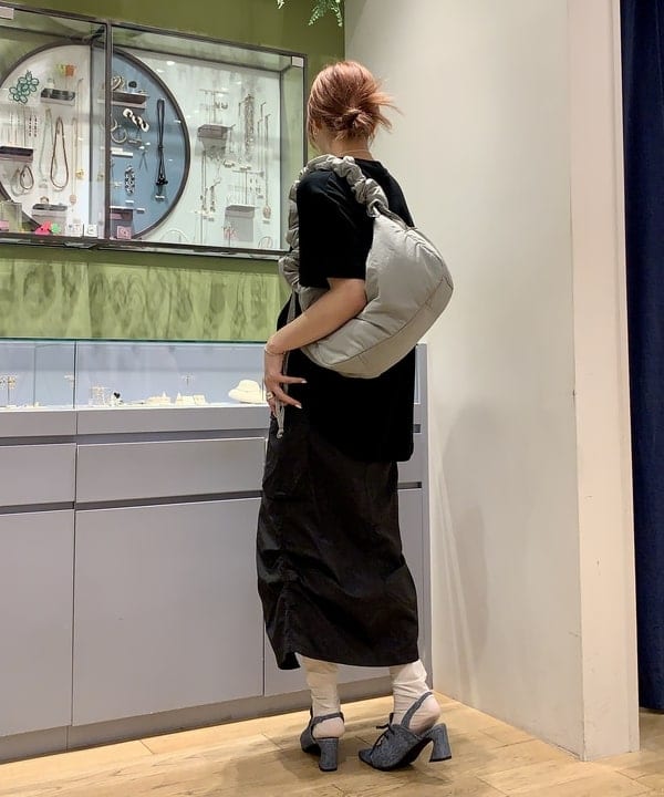 れいなさんの「BEAMS WOMEN｜FRED PERRY × Ray BEAMS / 別注 Reluxed Pique T-shirt」を使ったコーディネート