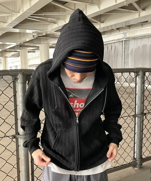 ホサカさんの「BEAMS WOMEN｜BEAMS / コンバーチブル カーゴパンツ」を使ったコーディネート