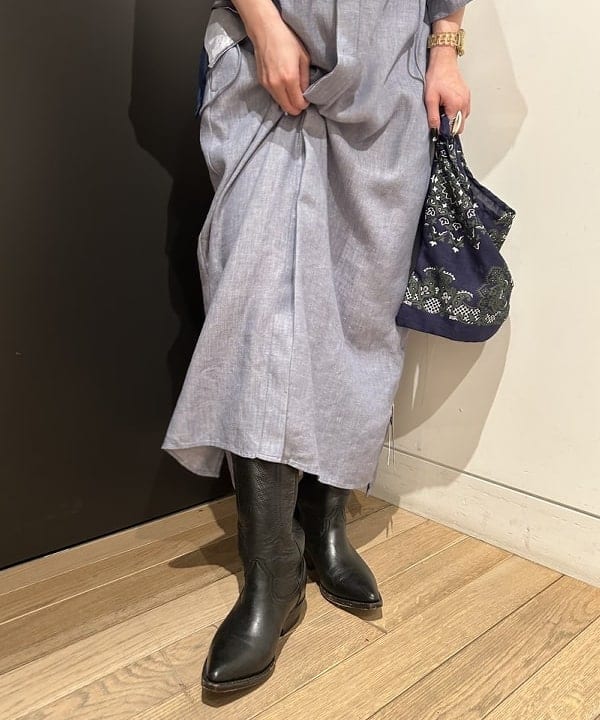 安藤 菜央さんの「BEAMS WOMEN｜BEAMS BOY / イレギュラー バンダナ バッグ」を使ったコーディネート