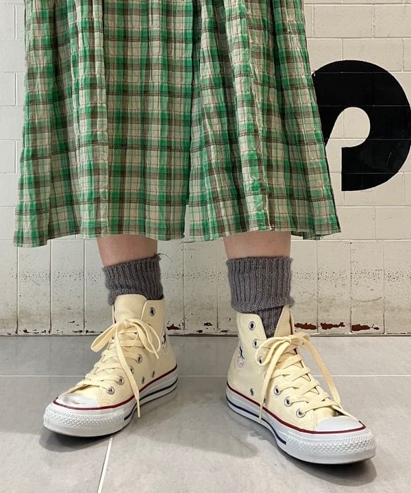 小原 もこさんの「BEAMS WOMEN｜SILK ROAD BAZAAR / MUSICIAN オーナメント 2」を使ったコーディネート