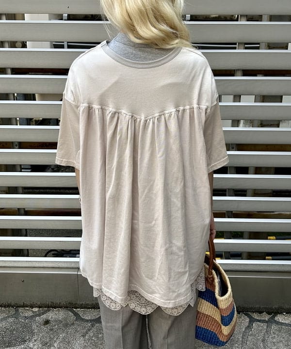 ナツハさんの「BEAMS WOMEN｜ボーイ ベーシック Tシャツ」を使ったコーディネート