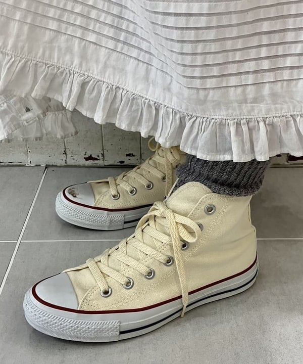 小原 もこさんの「BEAMS WOMEN｜CONVERSE / ALL STAR HI」を使ったコーディネート