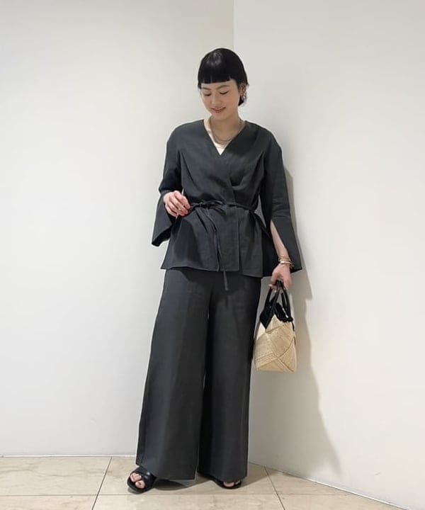 Ichika Hondaさんの「BEAMS WOMEN｜丸胴 テレコ タンクトップ」を使ったコーディネート