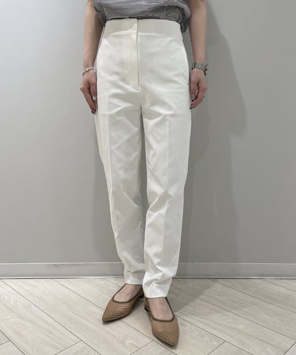 高木 菜央さんの「BEAMS WOMEN｜SLOANE / コットン天竺  Tシャツ」を使ったコーディネート