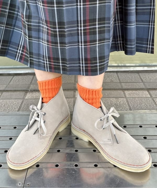 矢野(青木)優香さんの「BEAMS WOMEN｜BEAMS BOY / ポリエステルメッシュ ボタンダウン シャツ」を使ったコーディネート