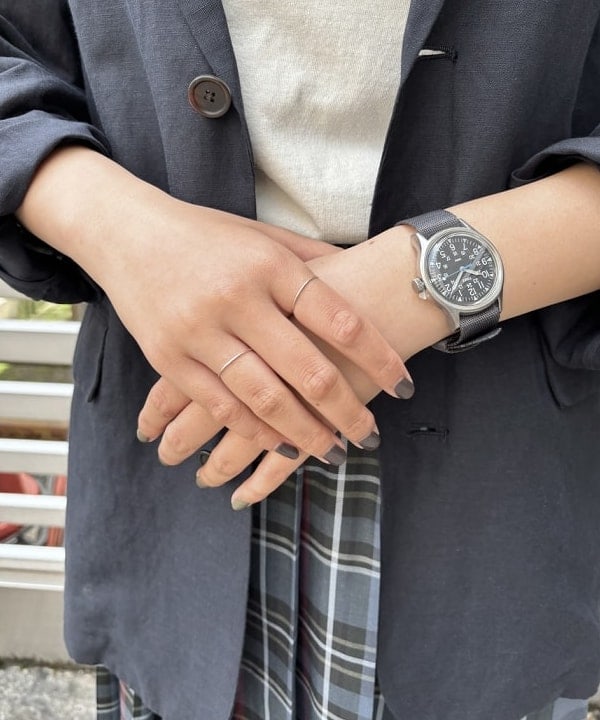 チナツさんの「BEAMS WOMEN｜BEAMS BOY / SILVER925 0.8mm リング」を使ったコーディネート