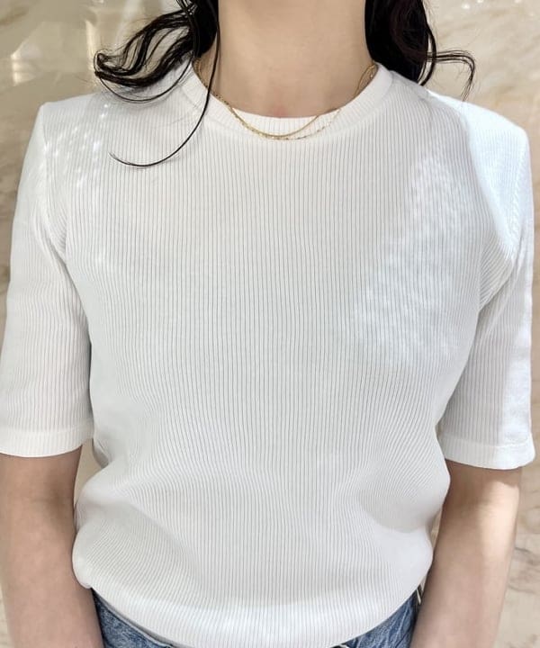 中丸　栞さんの「BEAMS WOMEN｜GRILLO / ペーパー クロシェハット」を使ったコーディネート