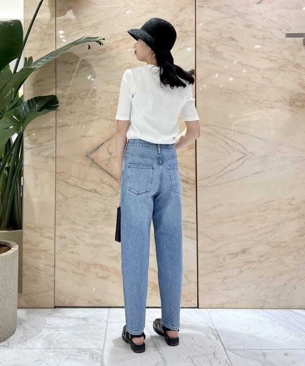 中丸　栞さんの「BEAMS WOMEN｜GRILLO / ペーパー クロシェハット」を使ったコーディネート