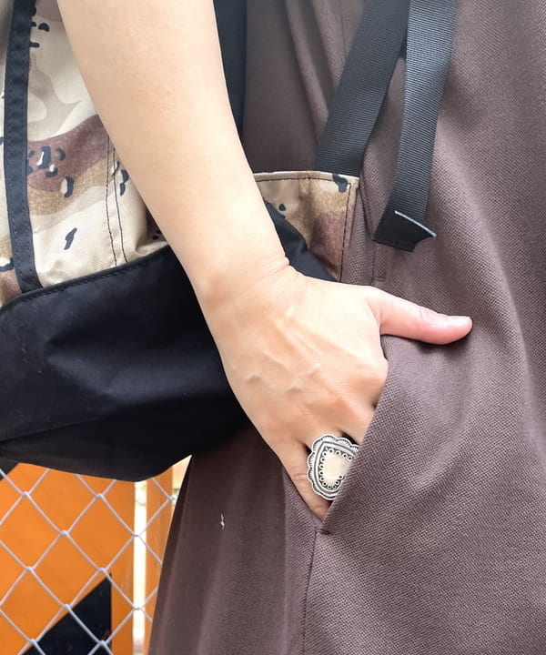 つぼさんの「BEAMS WOMEN｜GREGORY × BEAMS BOY / 別注 CHOCO CHIP CAMO NICE DAY」を使ったコーディネート