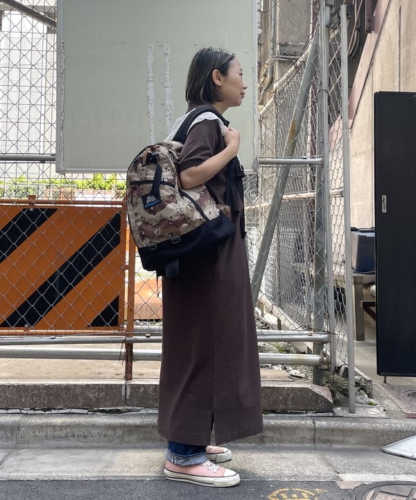 つぼさんの「BEAMS WOMEN｜GREGORY × BEAMS BOY / 別注 CHOCO CHIP CAMO NICE DAY」を使ったコーディネート