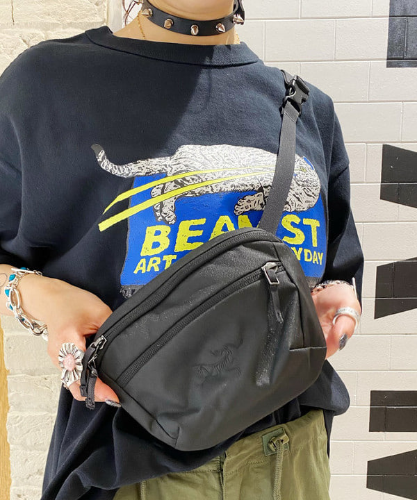 りかちょび/岸本梨佳さんの「BEAMS WOMEN｜BEAMS / コットン ナイロン オーバーパンツ」を使ったコーディネート