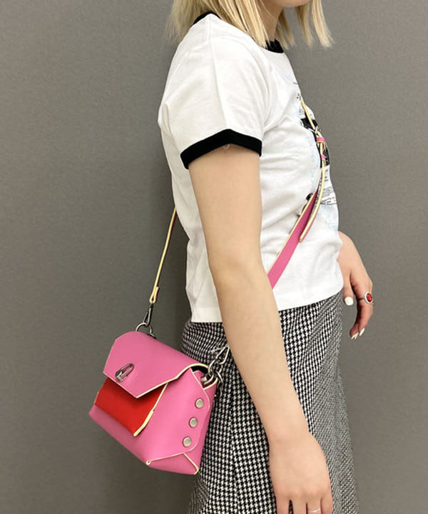 ナカノ アイさんの「BEAMS WOMEN｜」を使ったコーディネート