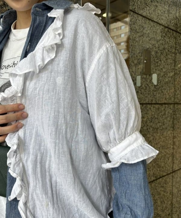 サワイさんの「BEAMS WOMEN｜【別注】BUZZ RICKSON'S / シャンブレー ロングスリーブ シャツ」を使ったコーディネート