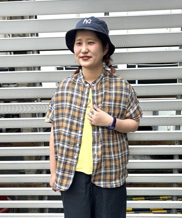 Kyooka Sayakaさんの「BEAMS WOMEN｜WAREHOUSE & CO. × BEAMS BOY / 別注 ステンシル リバーシブル Tシャツ」を使ったコーディネート