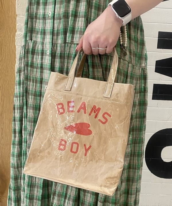 木村 海侑さんの「BEAMS WOMEN｜WAREHOUSE & CO. / 別注 ステンシル13 Tシャツ」を使ったコーディネート