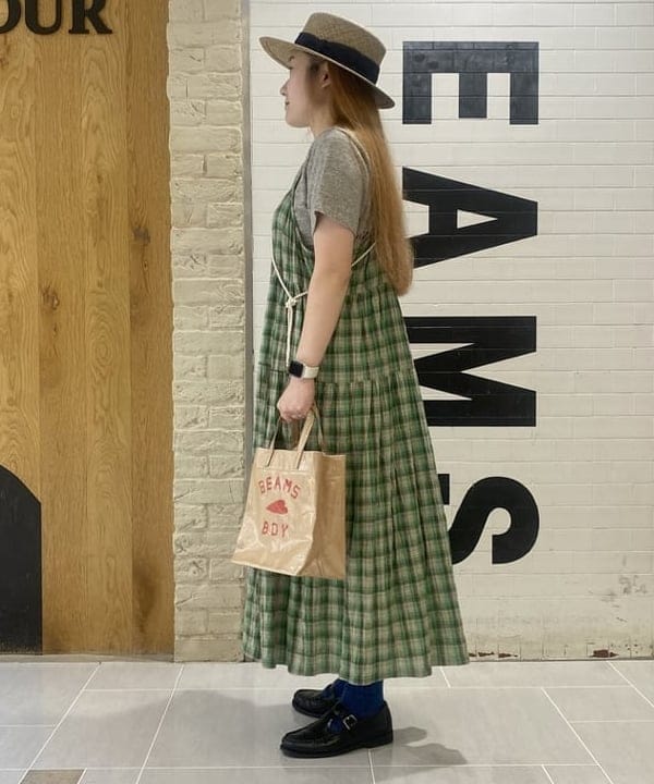 木村 海侑さんの「BEAMS WOMEN｜WAREHOUSE & CO. / 別注 ステンシル13 Tシャツ」を使ったコーディネート