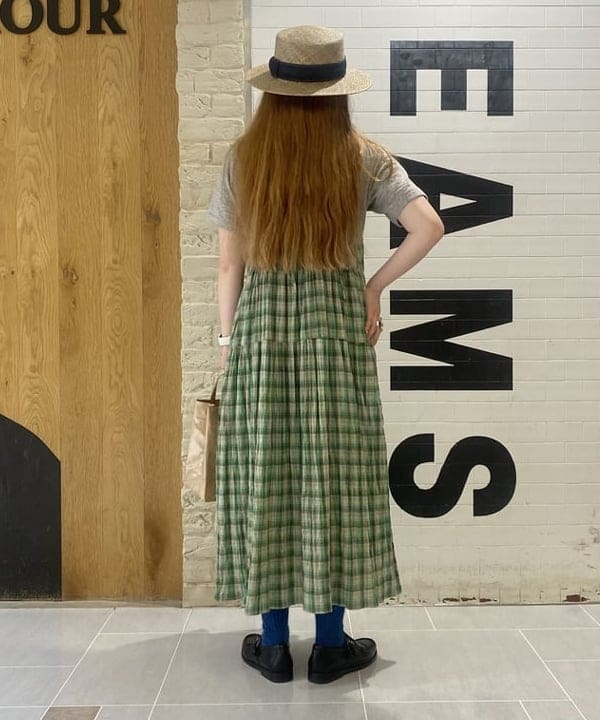 木村 海侑さんの「BEAMS WOMEN｜WAREHOUSE & CO. / 別注 ステンシル13 Tシャツ」を使ったコーディネート