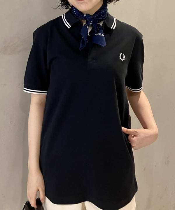 小原 もこさんの「BEAMS WOMEN｜BEAMS PLUS / Bandana Discharge Printing」を使ったコーディネート