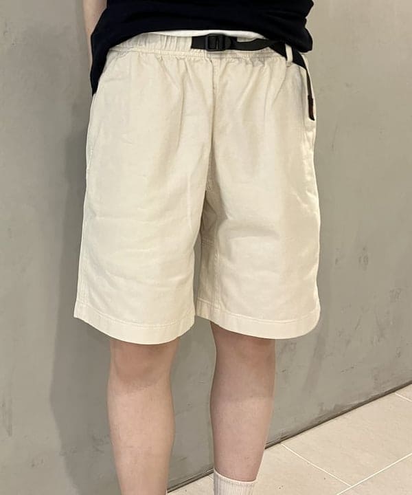 小原 もこさんの「BEAMS WOMEN｜BEAMS PLUS / Bandana Discharge Printing」を使ったコーディネート