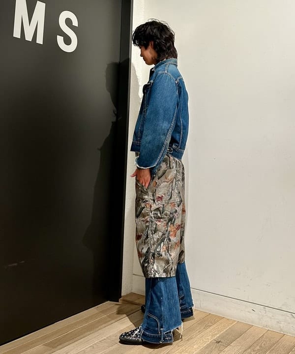 佐藤 大斗さんの「BEAMS WOMEN｜BEAMS / チェッカーフラッグ Tシャツ」を使ったコーディネート