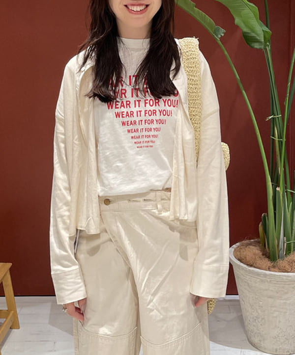 サカサイスズカさんの「BEAMS WOMEN｜Lee × maturely / 別注 Twill Double Knee Painter Pants」を使ったコーディネート