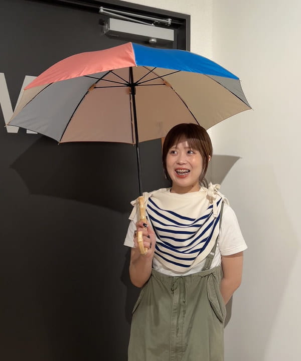 安藤 菜央さんの「BEAMS WOMEN｜BEAMS BOY / US ARMY オーバー パンツ」を使ったコーディネート