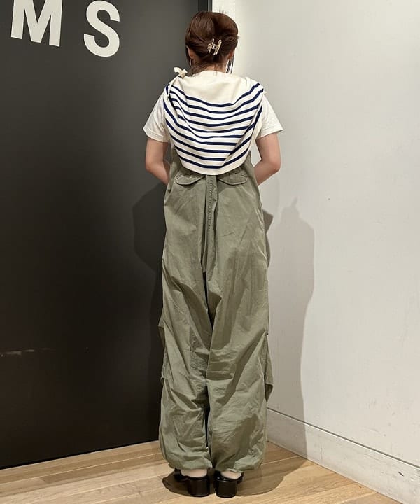 安藤 菜央さんの「BEAMS WOMEN｜BEAMS BOY / US ARMY オーバー パンツ」を使ったコーディネート