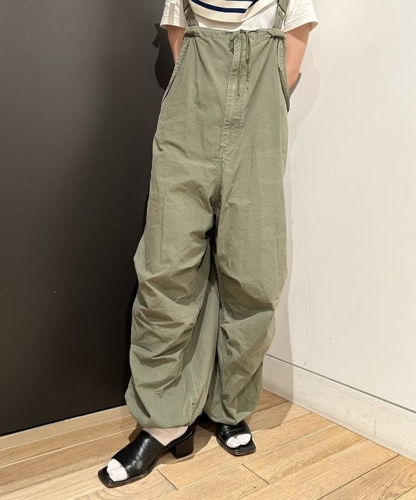 安藤 菜央さんの「BEAMS WOMEN｜BEAMS BOY / US ARMY オーバー パンツ」を使ったコーディネート