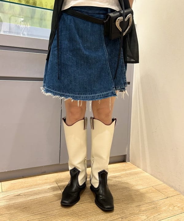 オカベ　アヤカさんの「BEAMS WOMEN｜」を使ったコーディネート
