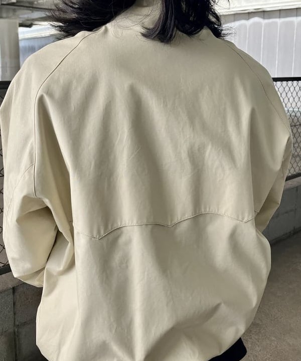 翔さんの「BEAMS WOMEN｜BARACUTA &times; BEAMS PLUS / 別注 G9 Classic Model」を使ったコーディネート