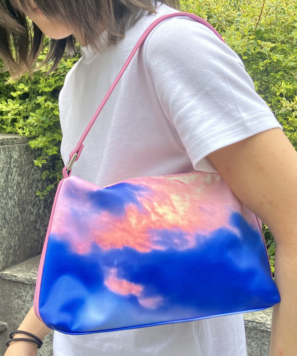 はるひむさんの「BEAMS WOMEN｜AK+1 / ベーシック Tシャツ」を使ったコーディネート