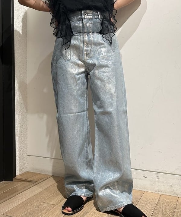 佐藤 亜美さんの「BEAMS WOMEN｜Ray BEAMS / チュール レイヤー フリル スリーブ Tシャツ」を使ったコーディネート