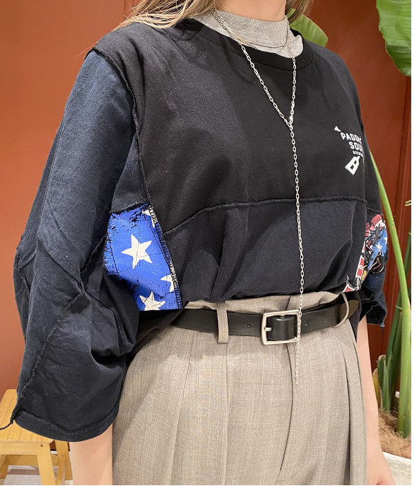 優意さんの「BEAMS WOMEN｜maturely / 2Way Stretch Tuck Slacks」を使ったコーディネート
