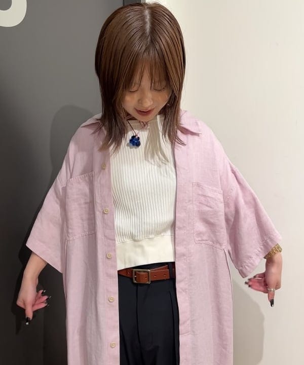 安藤 菜央さんの「BEAMS WOMEN｜maturely / Rib Gimmick Short Sleeves」を使ったコーディネート