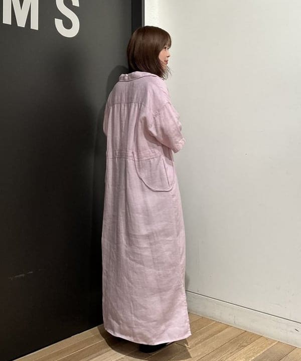 安藤 菜央さんの「BEAMS WOMEN｜maturely / Rib Gimmick Short Sleeves」を使ったコーディネート