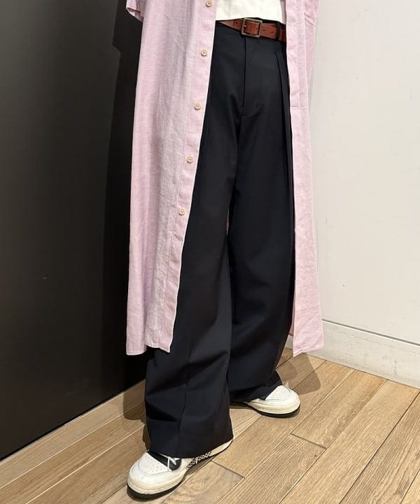 安藤 菜央さんの「BEAMS WOMEN｜maturely / Rib Gimmick Short Sleeves」を使ったコーディネート