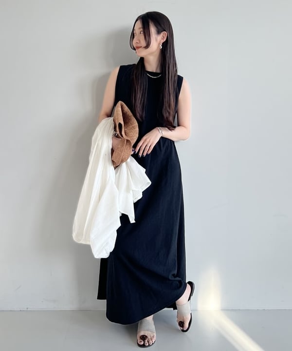 隈元 楓さんの「BEAMS WOMEN｜Demi-Luxe BEAMS / KHADI タッセル シャツワンピース」を使ったコーディネート
