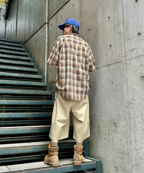 Ryohei Takataさんの「BEAMS WOMEN｜BEAMS / オンブレーチェック イージー シャツ」を使ったコーディネート