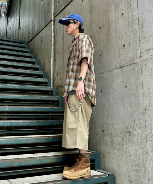 Ryohei Takataさんの「BEAMS WOMEN｜BEAMS / オンブレーチェック イージー シャツ」を使ったコーディネート