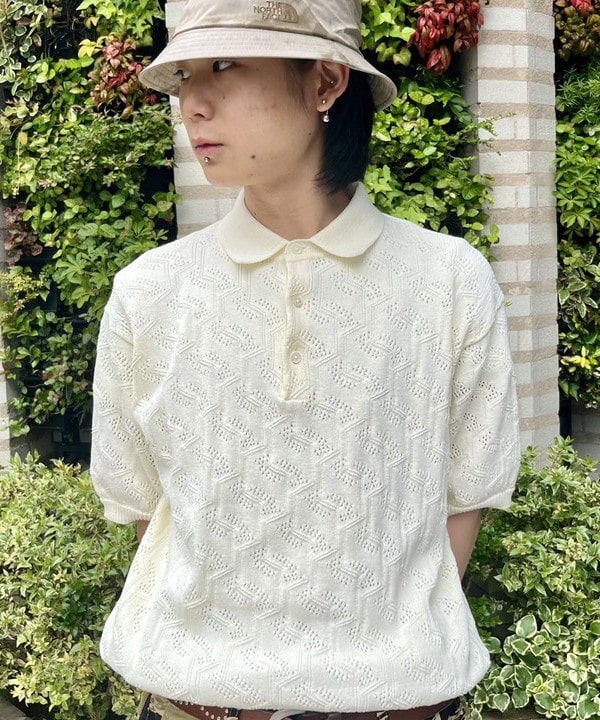 菊田 悠さんの「BEAMS WOMEN｜〈MEN〉BUZZ RICKSON'S × BEAMS / 別注 GOLD TIGER STRIPE TROUSERS」を使ったコーディネート