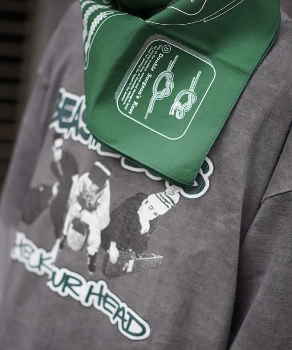 DAIKOKUさんの「BEAMS WOMEN｜The Printed Image / BANDANA」を使ったコーディネート