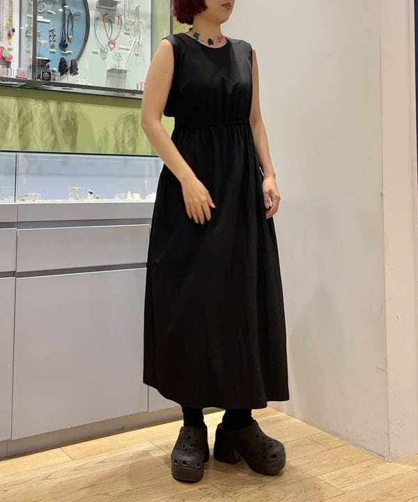 キホさんの「BEAMS WOMEN｜Ray BEAMS / アニマル ビーズ チェーン ネックレス」を使ったコーディネート