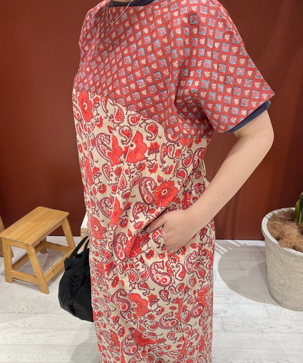 エノモト アミさんの「BEAMS WOMEN｜BRIEFING × BEAMS BOY / 別注 ヘルメット バッグ」を使ったコーディネート